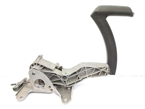 Hand brake RENAULT MEGANE IV Hatchback (B9A/M/N_) 1.5 dCi 110 (B9A3) | BP23754089I18 