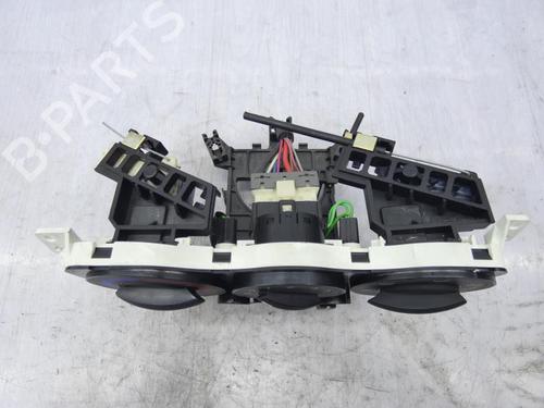 Used Climate control Climate control HYUNDAI GETZ (TB) 1.5 CRDi (82 hp) 23697568 23697568