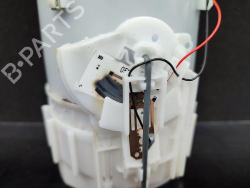 Used Fuel pump RENAULT KANGOO / GRAND KANGOO II (KW0/1_) 1.6 (KW00, KW0Y, KW0E, KW0N, KW0P) (87 hp) 23679060