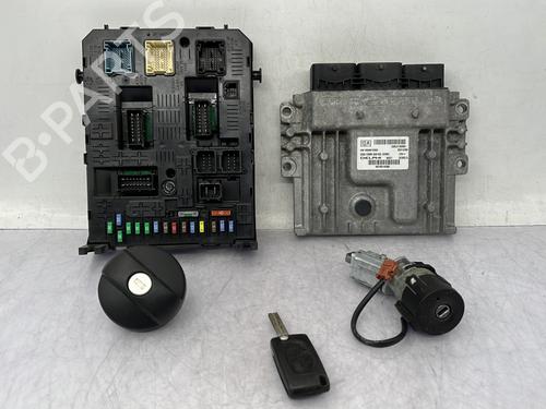 Used Electronic module Electronic module PEUGEOT EXPERT Tepee (VF3X_) 2.0 HDi 165 (163 hp) 33025030 33025030