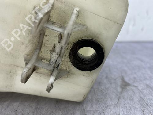 Windscreen washer tank HYUNDAI SANTA FÉ I (SM) 2.0 CRDi 4x4 | BP23756891C113 