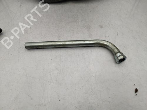 Used Jack Kit Jack Kit VW GOLF VI (5K1) 1.6 TDI (105 hp) 26289039 26289039