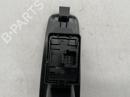 left-rear-window-switch-renault-megane-iv-hatchback-b9amn_-2015-25726464 main image