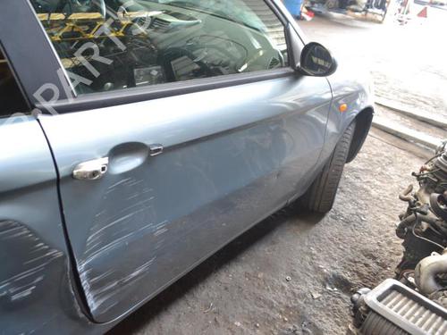 Left front indicator ALFA ROMEO 147 (937_) 1.6 16V T.SPARK ECO (937.AXA1A, 937.BXA1A) | BP23688899C32  - Image 8