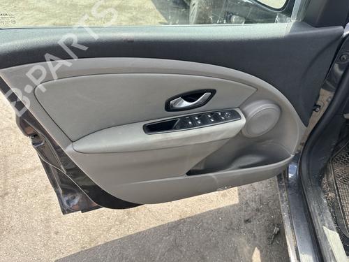 Electronic module RENAULT MEGANE III Hatchback (BZ0/1_, B3_) 1.5 dCi | BP25004607M83 - Image 39