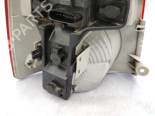 Right taillight VW TOURAN (1T1, 1T2) 1.9 TDI | BP23743248C35 