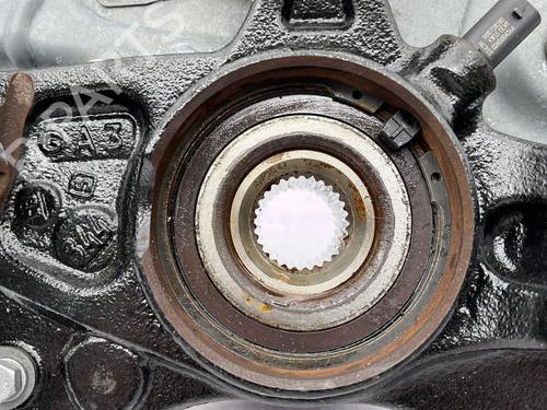 Left front steering knuckle PEUGEOT 3008 II SUV (MC_, MR_, MJ_, M4_) 1.5 BlueHDi 130 | BP26132133M25 