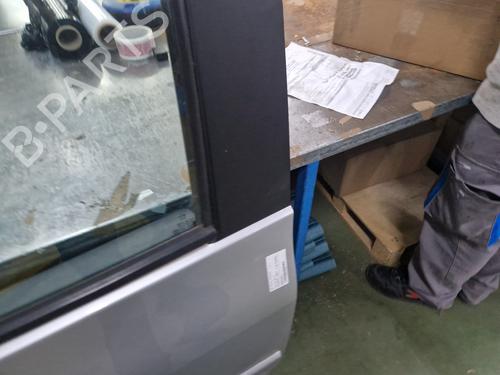 Left front door PEUGEOT 1007 (KM_) 1.6 HDi | BP23705337C2 