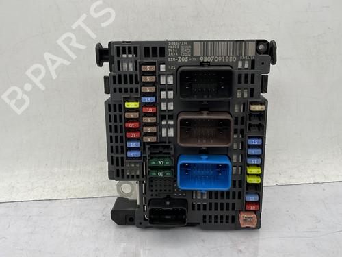 Caja reles / fusibles CITROËN C4 Grand Picasso II (DA_, DE_) 1.6 HDi / BlueHDi 115 (115 hp) 28520453
