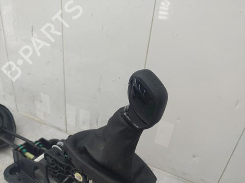 Gear lever PEUGEOT 208 II (UB_, UP_, UW_, UJ_) 1.2 PureTech 75 | BP26617746M90 