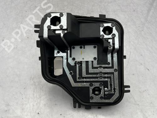 Used Lamp holder DACIA SANDERO II 1.0 SCe 75 (B8JC, B8JD, B8NC) (73 hp) 32765772