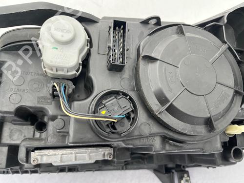 Right headlight CITROËN C5 III (RD_) 2.0 HDi 140 (RDRHF8, RDRHFA, RDRHA8, RDRHAJ) | BP35890376C29 - Image 17