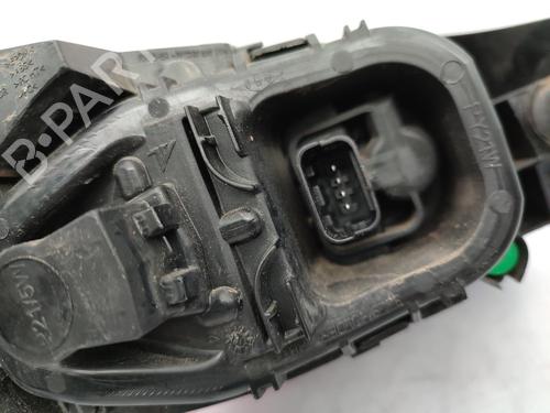 Right taillight RENAULT CLIO IV (BH_) 1.5 dCi 90 | BP23728386C35 