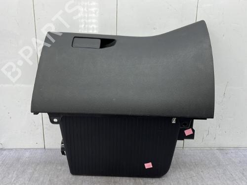 Used Glove box PEUGEOT 308 SW II (LC_, LJ_, LR_, LX_, L4_) 1.5 BlueHDi 130 (131 hp) 23754677
