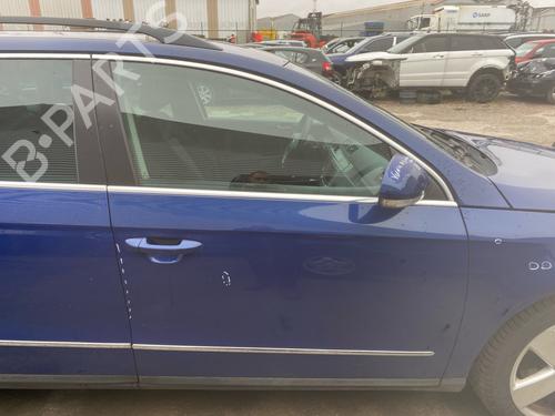 Used Right front door Right front door 39607458 39607458