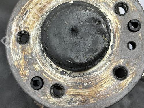 Used Left front steering knuckle Left front steering knuckle MERCEDES-BENZ E-CLASS (W124) E 250 D (124.126, 124.129) (113 hp) 23689242 23689242