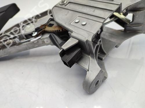 Used Hand brake Hand brake PEUGEOT 308 II (LB_, LP_, LW_, LH_, L3_) 1.6 HDi (92 hp) 23712574 23712574