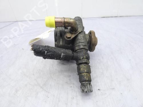 Used Steering pump Steering pump VW BORA I (1J2) 1.6 (101 hp) 23671561 23671561