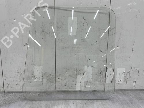 Vetro posteriore sinistro RENAULT RAPID Box Body/MPV (F40_, G40_) 1.1 (48 hp) 31306071