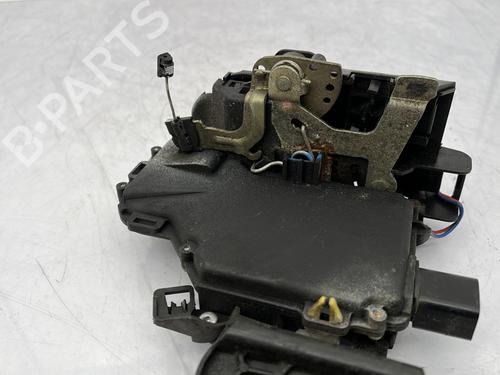 Rear left lock VW POLO III (6N1) 60 1.4 | BP23684561C100 