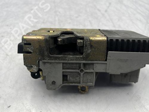 Front left lock PEUGEOT 807 (EB_) 2.2 HDi | BP32363290C98