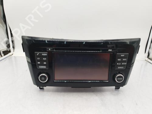 Used Radio NISSAN QASHQAI II SUV (J11, J11_) 1.2 DIG-T (115 hp) 26001561