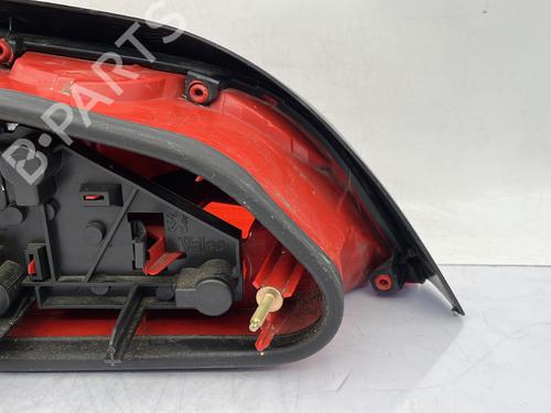 Right taillight PEUGEOT 406 (8B) 2.2 HDi | BP26968760C35 