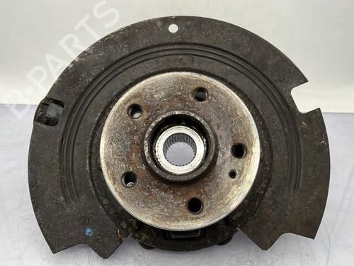 Used Right rear steering knuckle MERCEDES-BENZ M-CLASS (W163) ML 270 CDI (163.113) (163 hp) 24400011