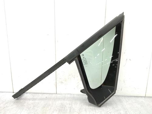 Front right quarter glass PEUGEOT 208 I (CA_, CC_) 1.6 BlueHDi 100 | BP23749977C112