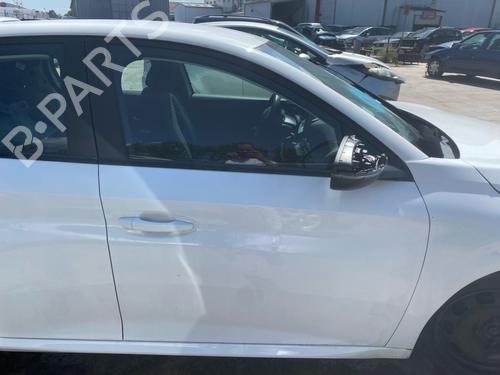 Used Right front door Right front door 38258239 38258239