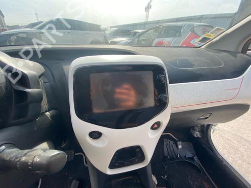 Instrumentbræt Instrumentbræt PEUGEOT 108 1.2 (82 hp) 37419091 37419091
