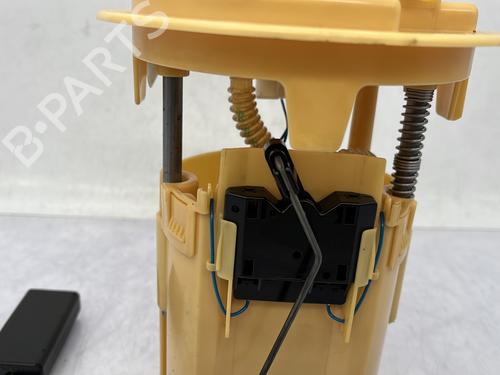 Used Fuel pump Fuel pump PEUGEOT 207 SW (WK_) 1.6 HDi (92 hp) 30171445 30171445