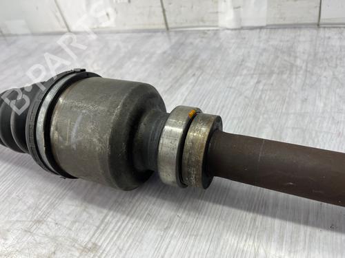 Used Right front driveshaft Right front driveshaft 39071871 39071871