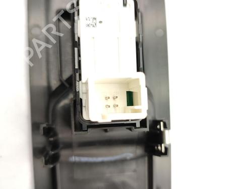 right-front-window-switch-peugeot-expert-van-v_-2016-23749551 main image