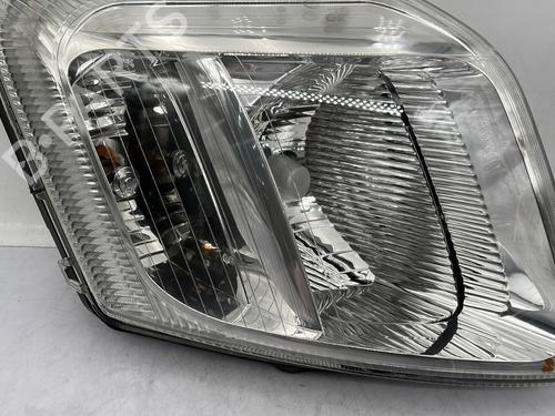Right headlight CITROËN C2 (JM_) 1.4 HDi | BP30176715C29