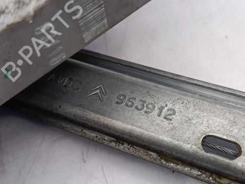 Front right window mechanism CITROËN C3 I (FC_, FN_) 1.6 16V | BP23729112C23 