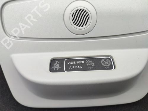 Interior roof light RENAULT CAPTUR I (J5_, H5_) 1.5 dCi 110 | BP23742188I8 - Image 9