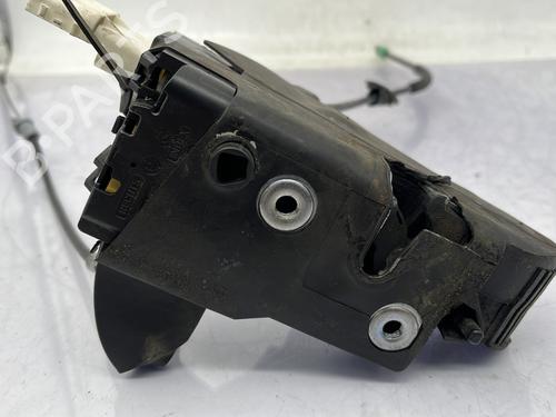 Højre fortil lås CITROËN C4 I (LC_) 1.6 HDi (109 hp) 31660338