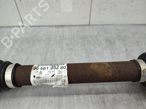 Used Left front driveshaft PEUGEOT 308 I (4A_, 4C_) 1.6 HDi (92 hp) 23749231