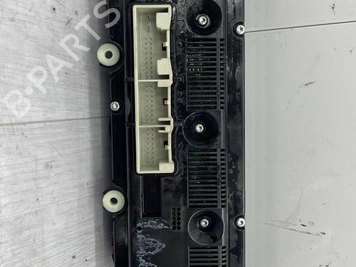 Used Climate control Climate control VW GOLF V (1K1) 1.4 TSI (170 hp) 23702735 23702735