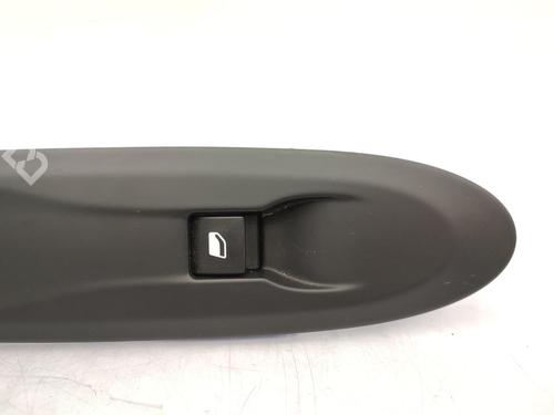 Right front window switch CITROËN DS3 (SA_) 1.6 HDi 110 | BP23721497I26 - Image 5