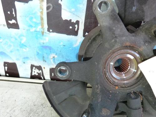 Right front steering knuckle MERCEDES-BENZ A-CLASS (W168) A 170 CDI (168.009, 168.109) | BP23666138M26 