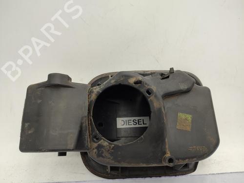 Used Fuel flap RENAULT CLIO III (BR0/1, CR0/1) 1.5 dCi (BR17, CR17) (86 hp) 23719145