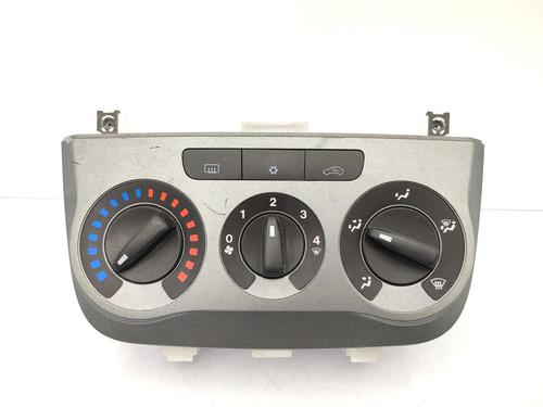 Climate control FIAT GRANDE PUNTO (199_) 1.3 D Multijet | BP23720950I5 - Image 9