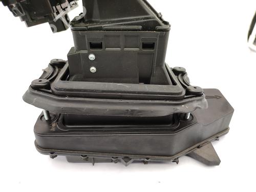 Gear lever PEUGEOT 508 I (8D_) 1.6 HDi | BP23729935M90 