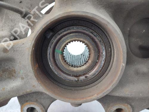 Used Left front steering knuckle Left front steering knuckle MERCEDES-BENZ M-CLASS (W164) ML 320 CDI 4-matic (164.122) (224 hp) 23677837 23677837