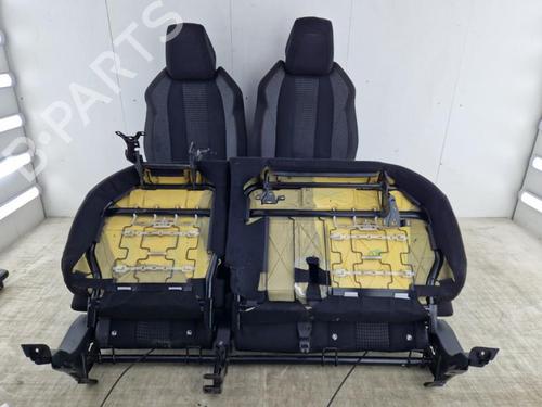 Used Seats set Seats set PEUGEOT 3008 II SUV (MC_, MR_, MJ_, M4_) 1.6 BlueHDi 120 (120 hp) 23679751 23679751