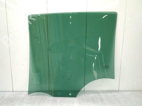 Used Rear right door window Rear right door window 23732708 23732708