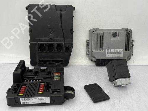 Używane Moduł elektroniczny RENAULT MEGANE II Coupé-Cabriolet (EM0/1_) 1.9 dCi (120 hp) 30858585