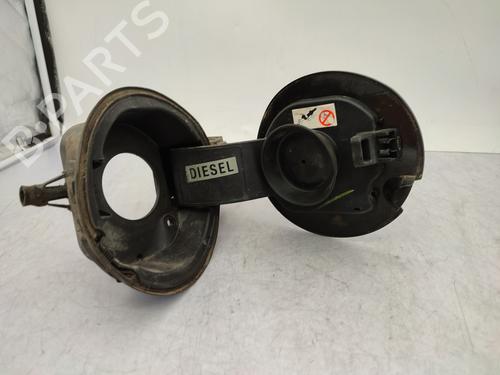 Klapa wlewu paliwa RENAULT MEGANE III Hatchback (BZ0/1_, B3_) 1.5 dCi (BZ09, BZ0D, BZ1W, BZ29, BZ14) | BP27391808C131 